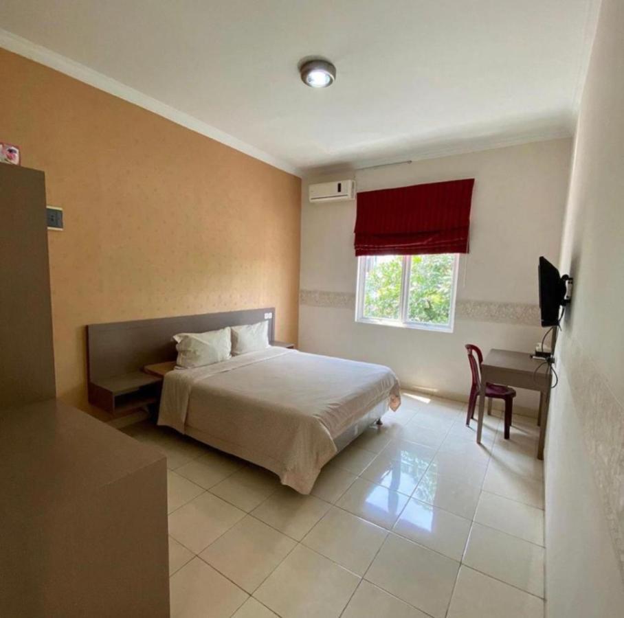 Hotel Roemah Moesi à Medan Extérieur photo